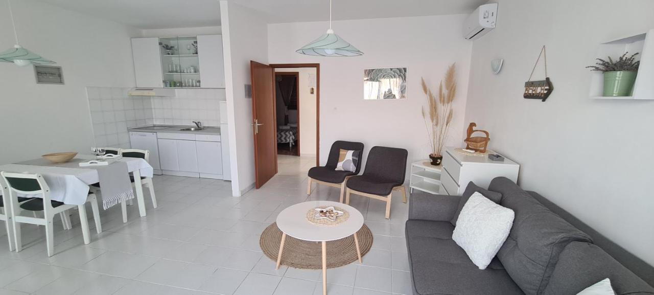 Apartments Pampas Island Pag พาก ภายนอก รูปภาพ